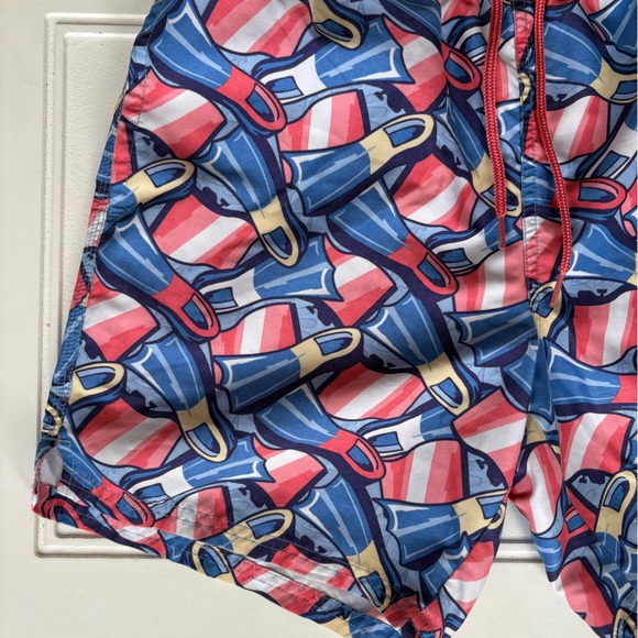 Vineyard Vines Men’s Flipper Swim Shorts Bathing Suit Size XS - Picture 2 of 7